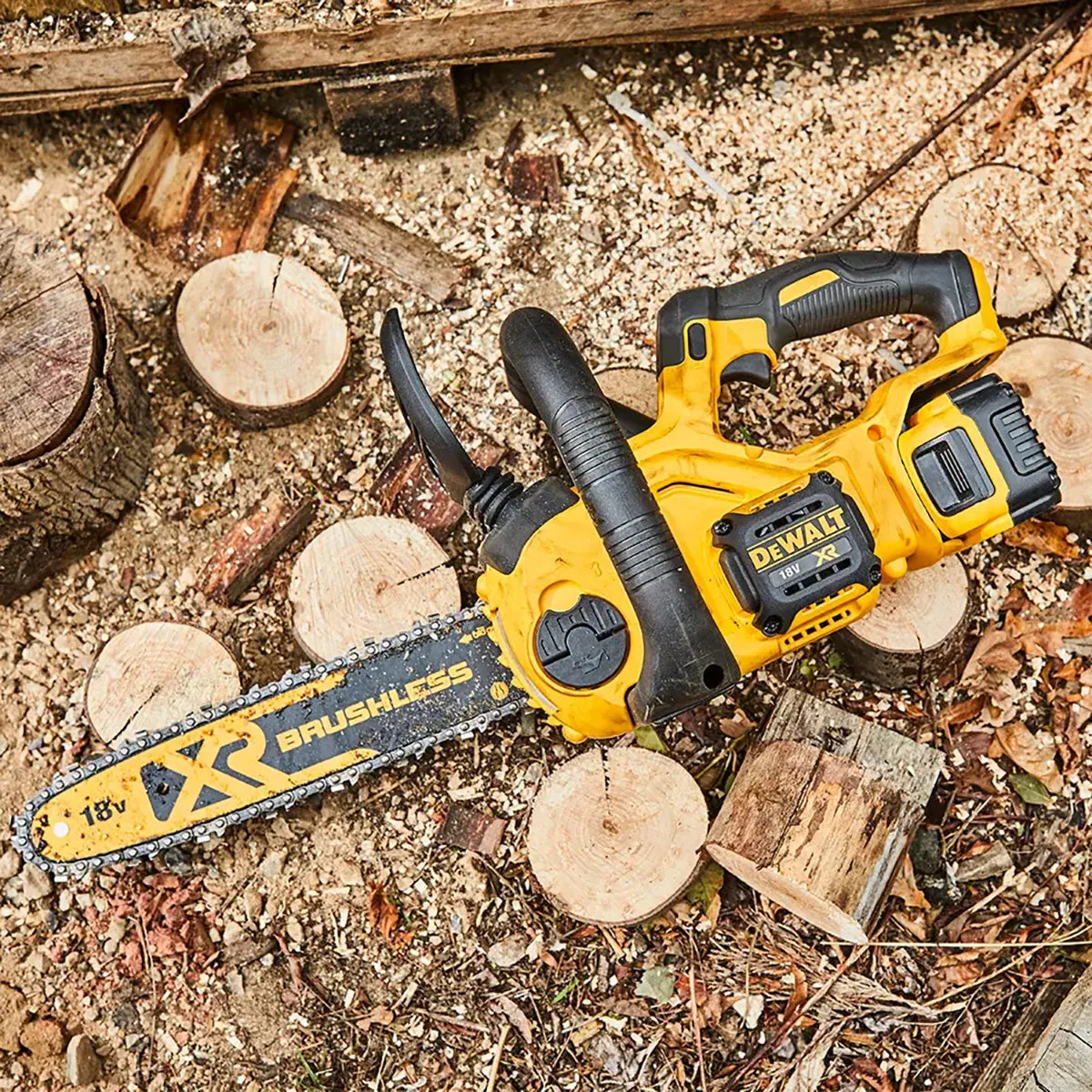 Dewalt DCMCS565N-XJ 18V XR Brushless 30cm Chainsaw Body Only