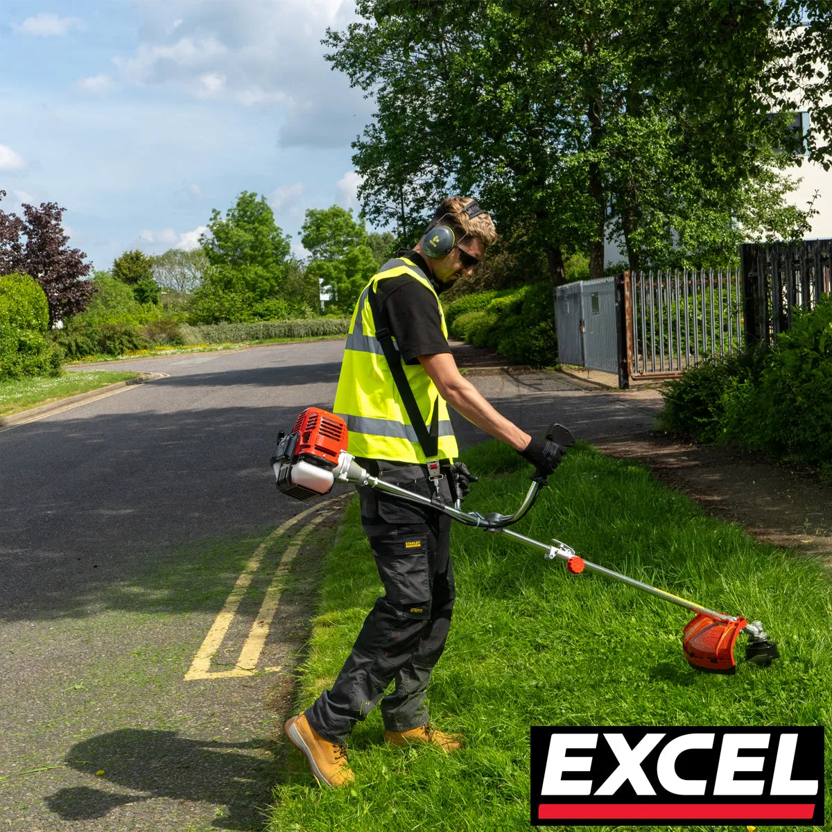 Excel 52cc 20 (50cm) Petrol Grass Trimmer & Brush Cutter 2-in-1 Multi Garden Tool