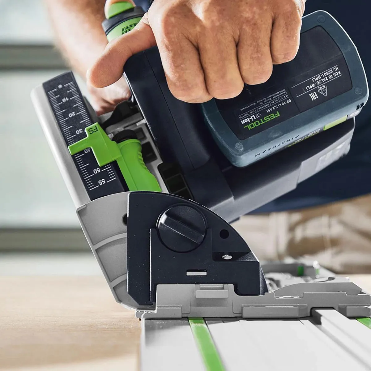 Festool TSC 55 KEB-Basic GB 36V Brushless Plunge-Cut Saw 100Y Limited Edition - 578227 With Guide Rail Kit Set 577932