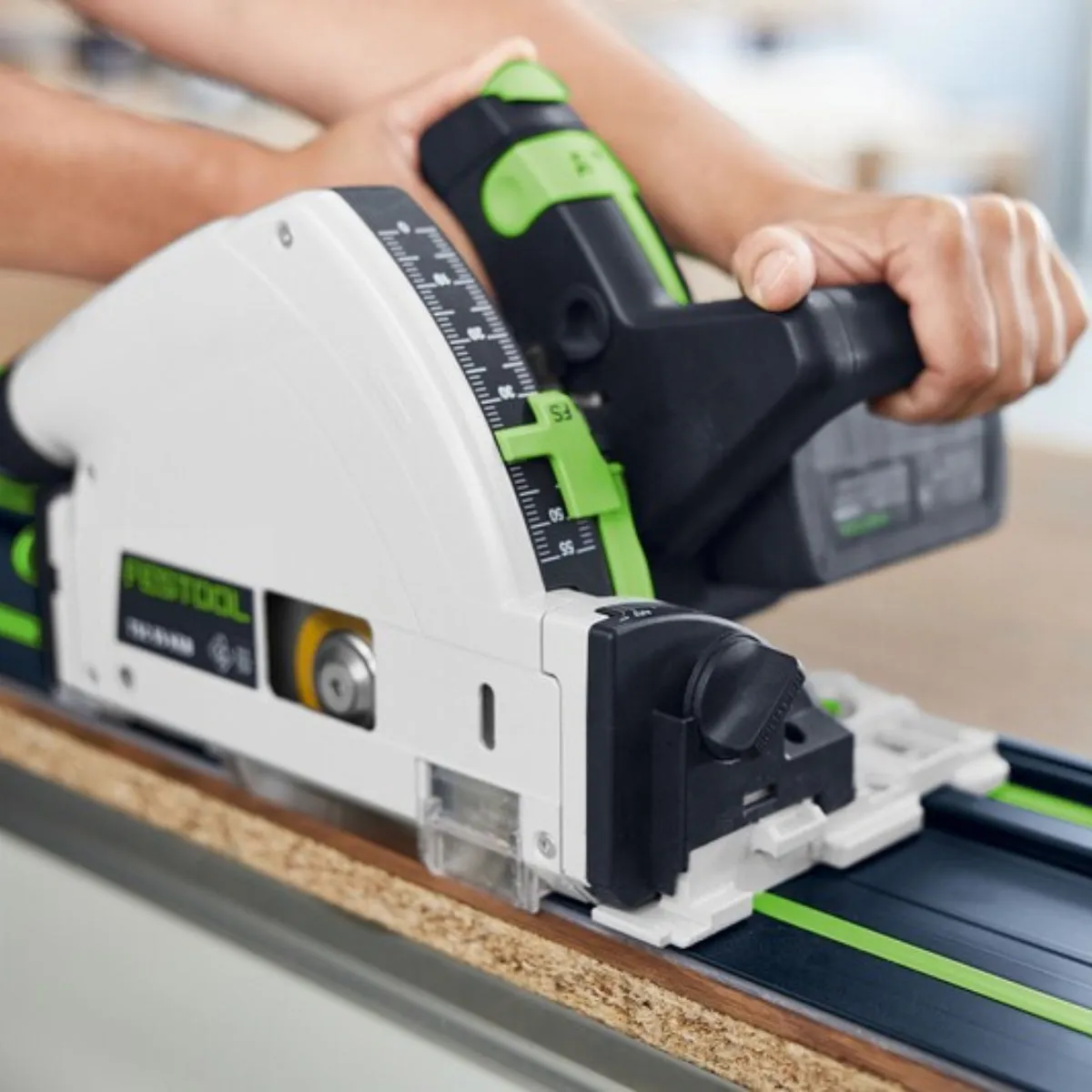 Festool TSC 55 KEB-Basic GB 36V Brushless Plunge-Cut Saw 100Y Limited Edition - 578227 With Guide Rail Kit Set 577932