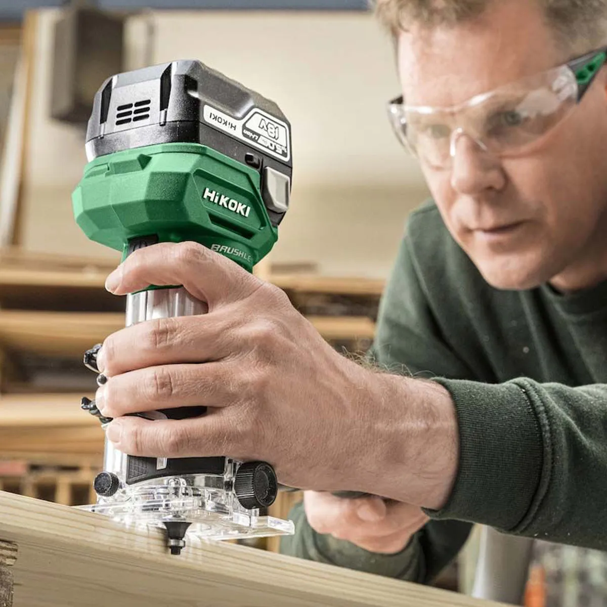 Hikoki M1808DAJ2Z 18V 1/4 Brushless Router Trimmer with 1 x 2.5Ah/5.0Ah Battery Charger & 12 Piece Cutter Set