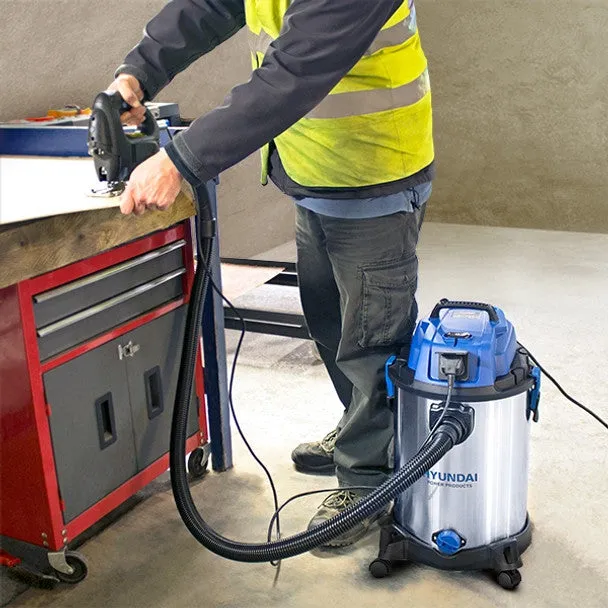 Hyundai HYVI3014 3-In-1 Wet and Dry HEPA Filtration Electric Vacuum Cleaner 230V/1400W