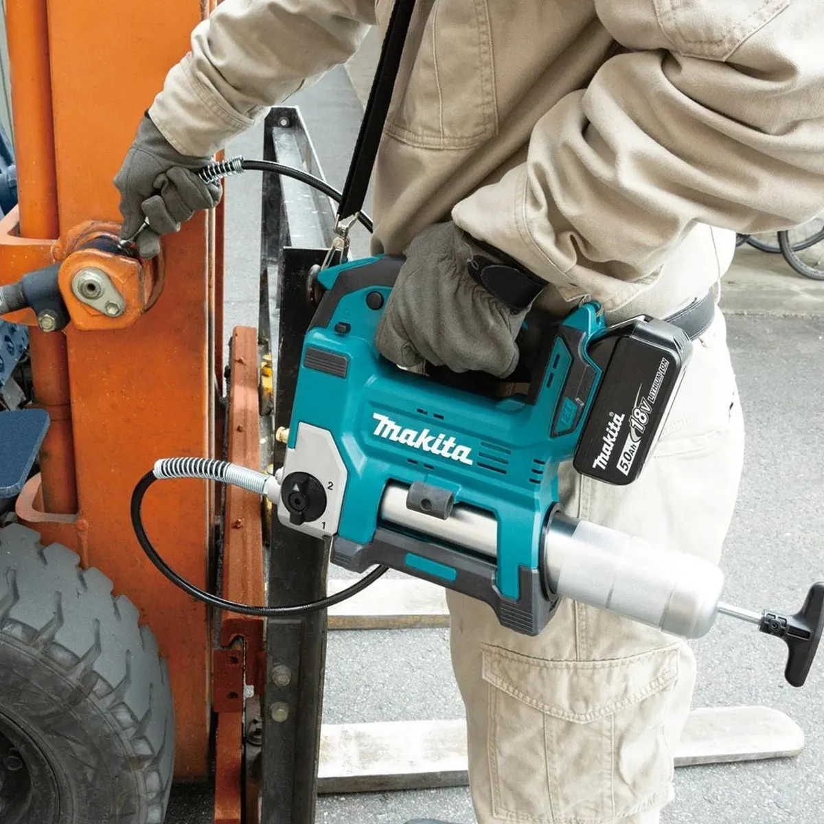 Makita DGP180Z 18V LXT Cordless Grease Gun Body Only