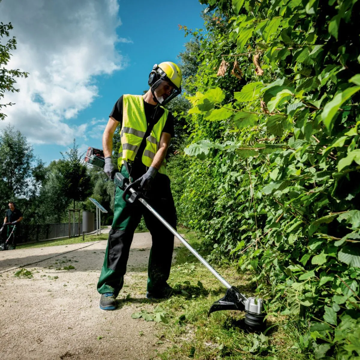 Metabo FSD 36-18 LTX BL 40 36V Brushless 40cm Grass Trimmer with 1 x 4.0Ah Battery & Charger