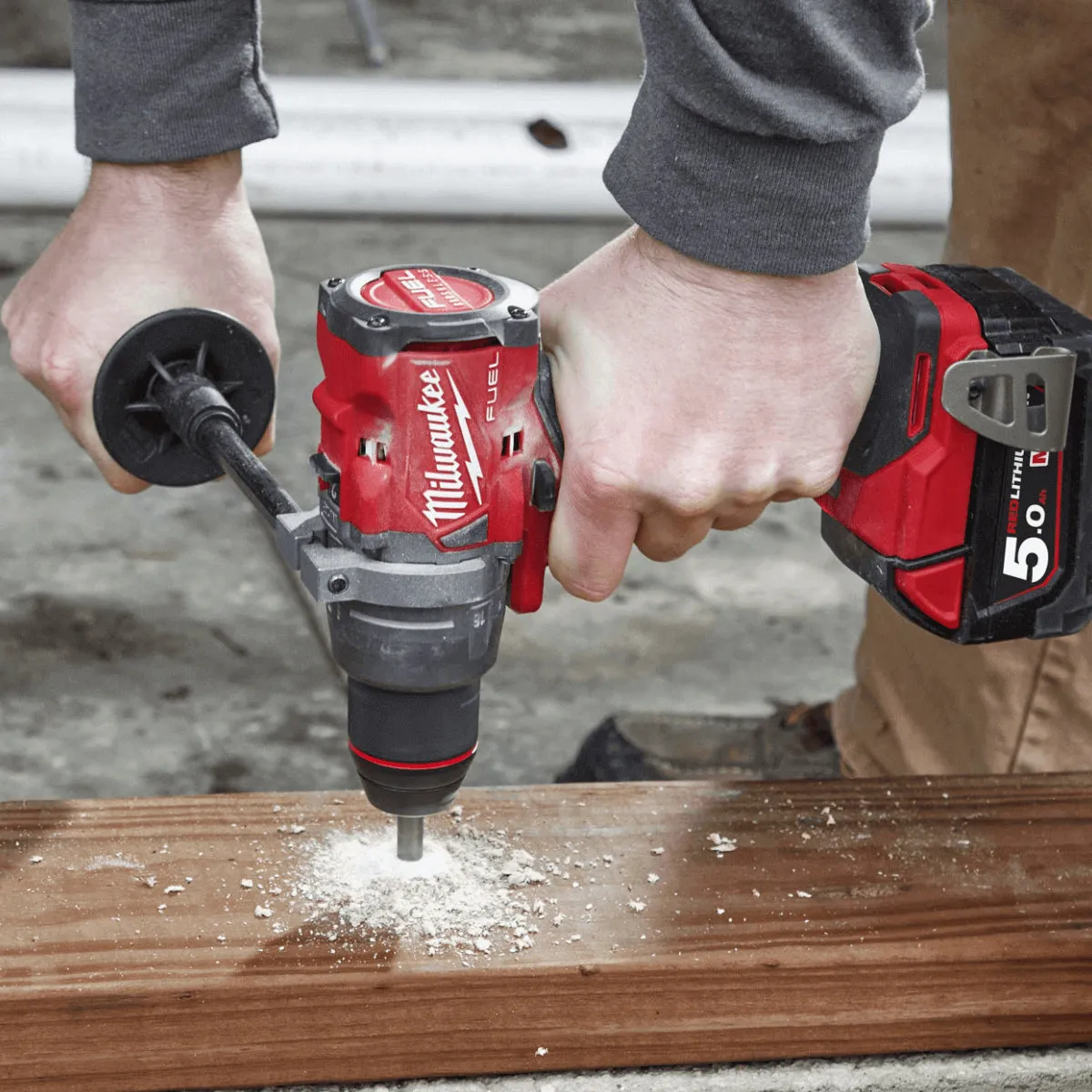 Milwaukee M18FPP2A3-502X 18V Fuel Combi Drill   Impact Driver with 2 x 5.0Ah Battery Charger & Case 4933480876