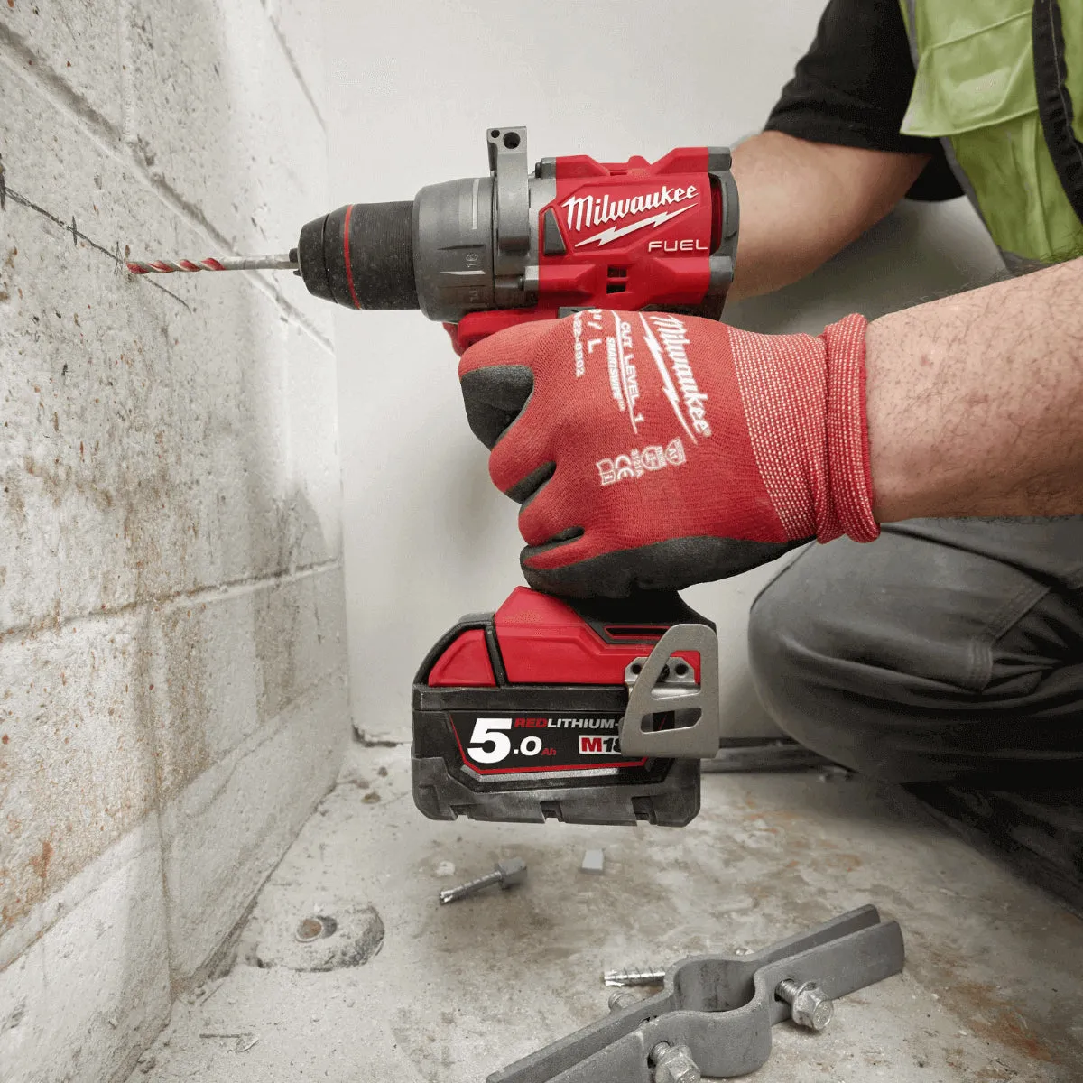 Milwaukee M18FPP2A3-502X 18V Fuel Combi Drill   Impact Driver with 2 x 5.0Ah Battery Charger & Case 4933480876