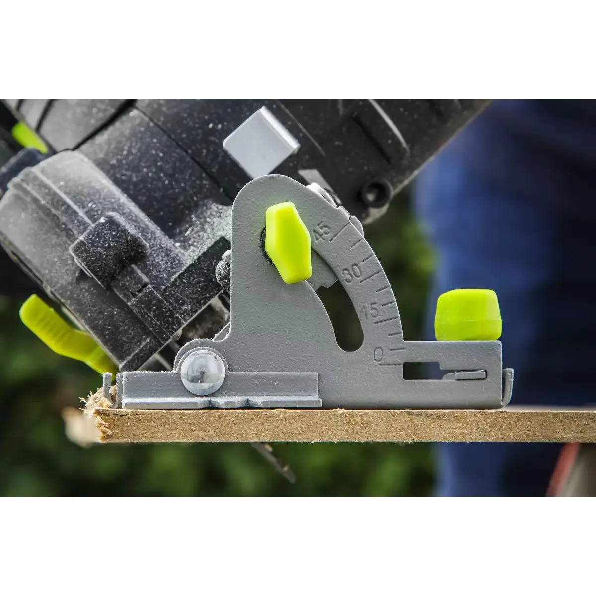 Sealey CP108VCS 10.8V Cordless 85mm Circular Saw Compact. lightweight With Battery & Charger