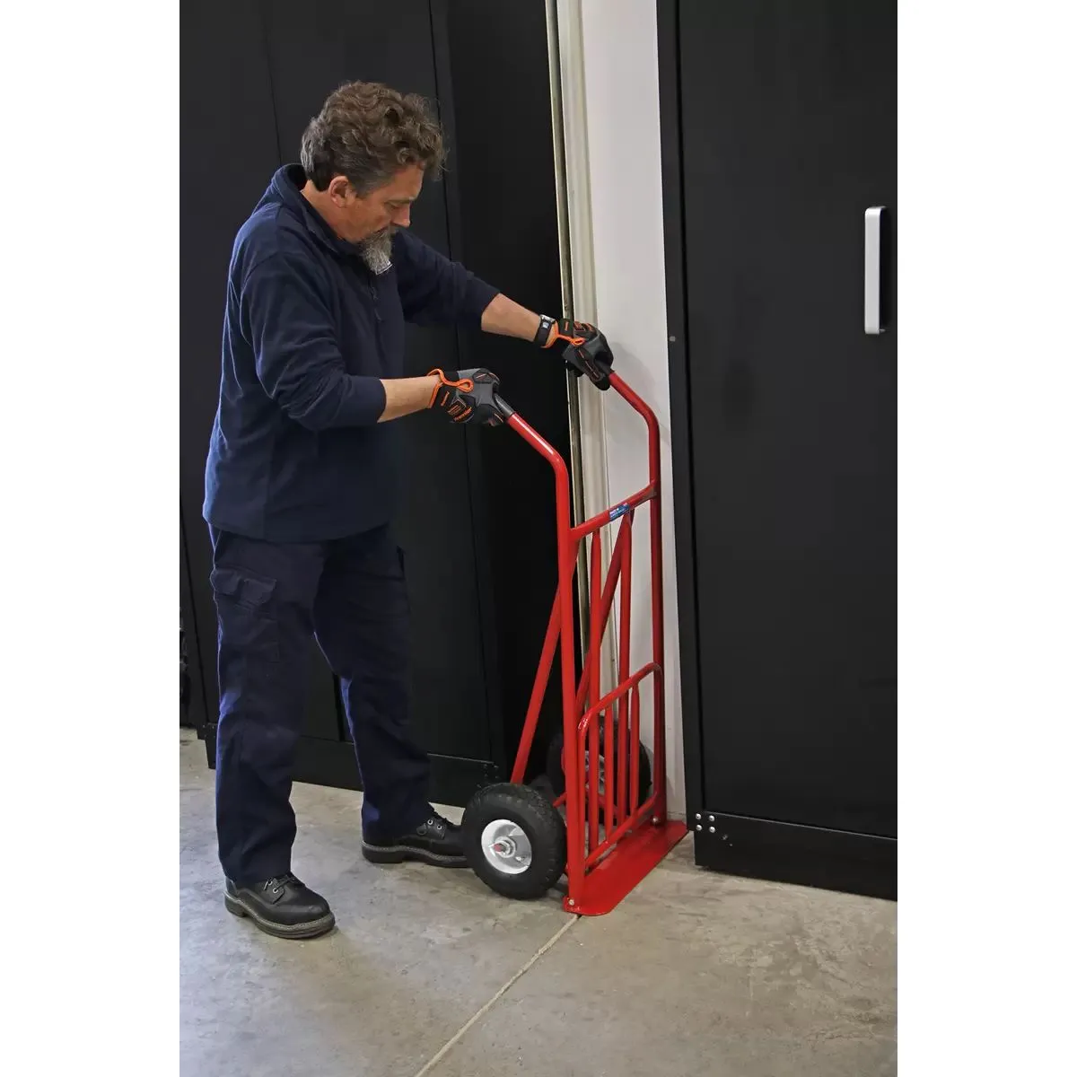 Sealey CST800 Sack Truck with Pneumatic Tyres Folding 150kg Capacity